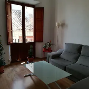 nice-apartment-in-the-center-of-granada.es-andalucia.com/